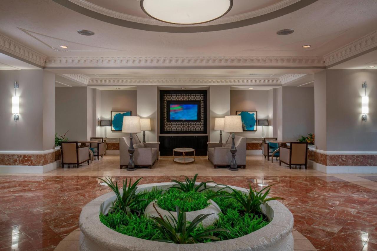 Sheraton Suites Fort Lauderdale at Cypress Creek Buitenkant foto