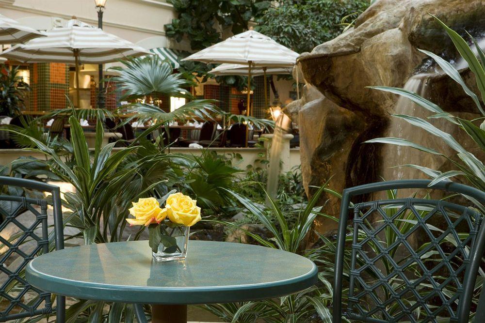 Sheraton Suites Fort Lauderdale at Cypress Creek Buitenkant foto