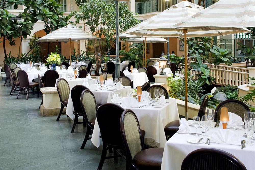 Sheraton Suites Fort Lauderdale at Cypress Creek Restaurant foto